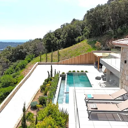 Sarra Di Pinarellu Villa *